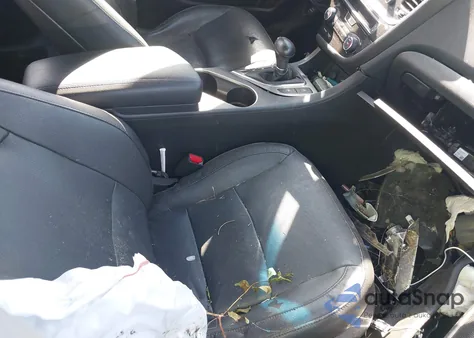 2015 Kia Optima Sx Turbo z USA, uszkodzony, nr VIN 5XXGR4A63FG502989